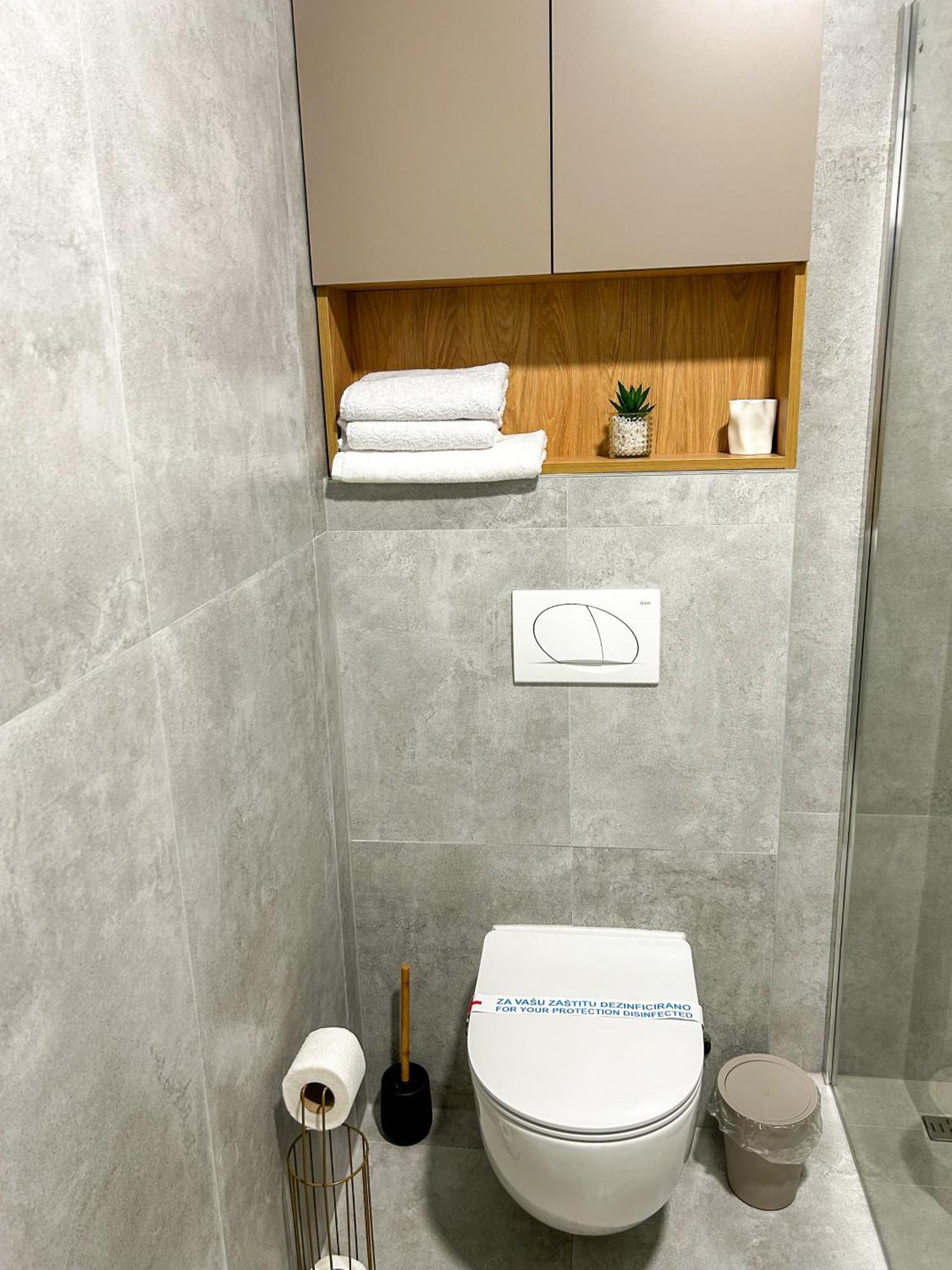 Merak2 Apartment- Free Private Parking โมสตาร์ ภายนอก รูปภาพ